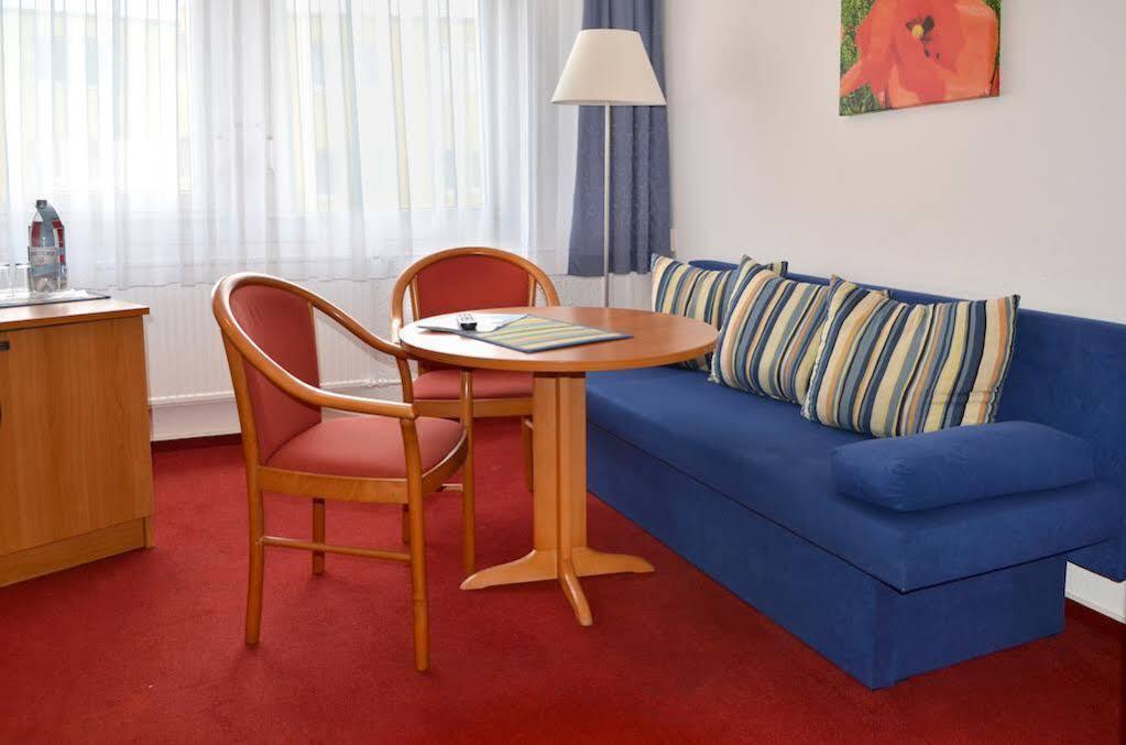 Centra Hotel شفيدت المظهر الخارجي الصورة
